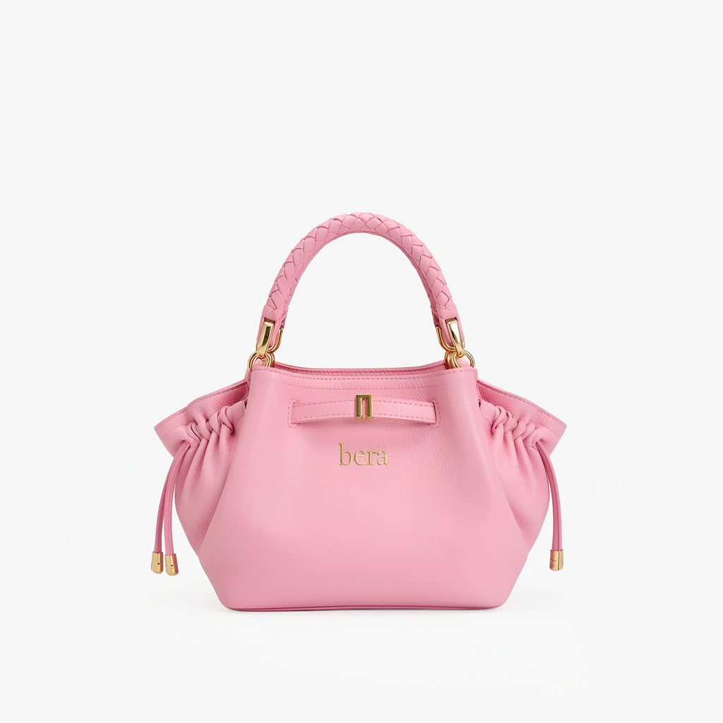 Chic Red Carry